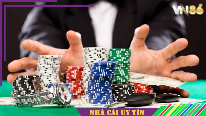 Luật chơi Poker trực tuyến VN86 2024